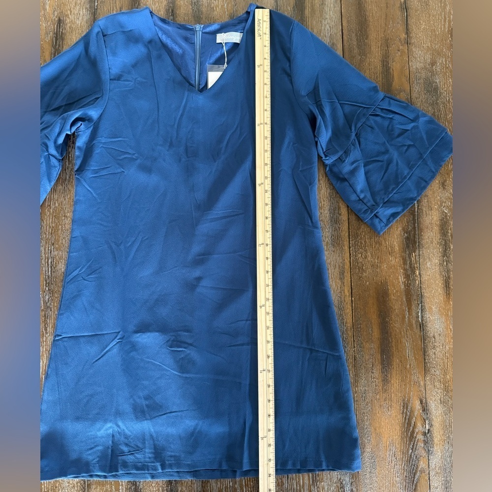 Belongsci NWT Women’s Blue V Neck Bell Sleeve Mini Shift Dress Size S - Picture 8 of 14